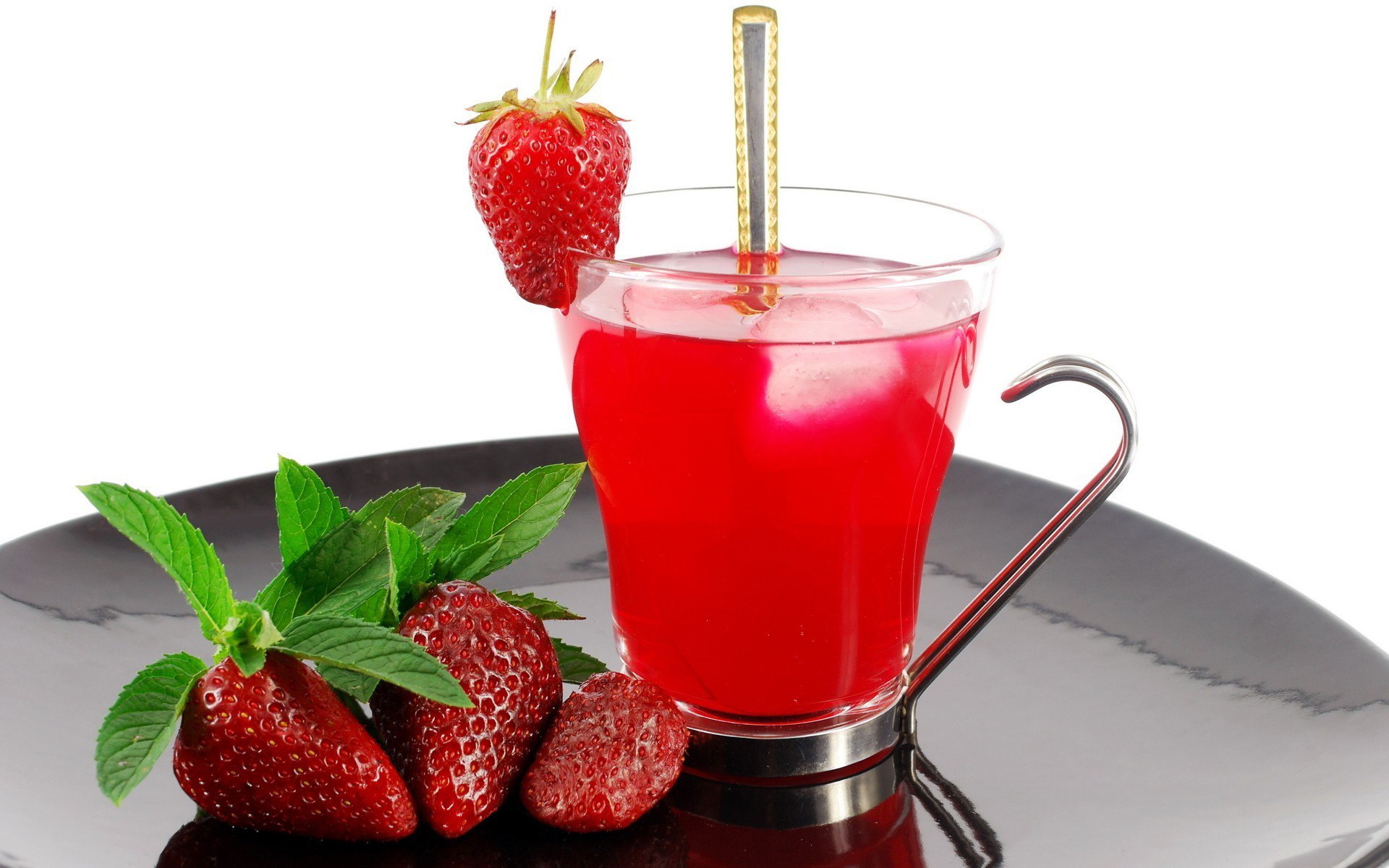 Bharat Soft Drink Concentrate Strawberry Flavor Powder (12g) Liquid (5ml)